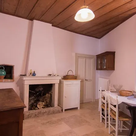 Vicolo Maggiore Bed & Breakfast *