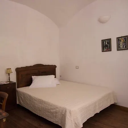 Vicolo Maggiore *